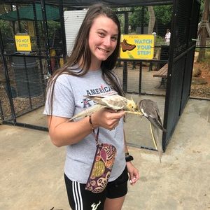 Meet your Posher, Brittany